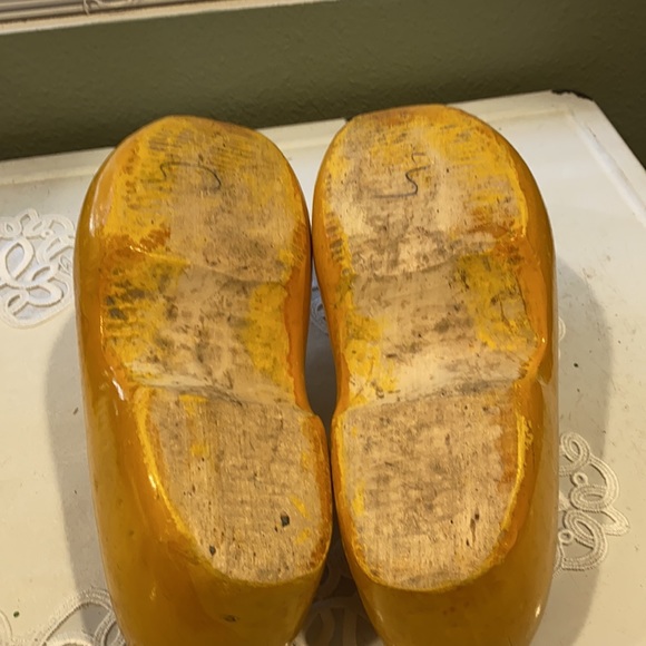 Wooden Shoes Authentic - Picture 5 of 11